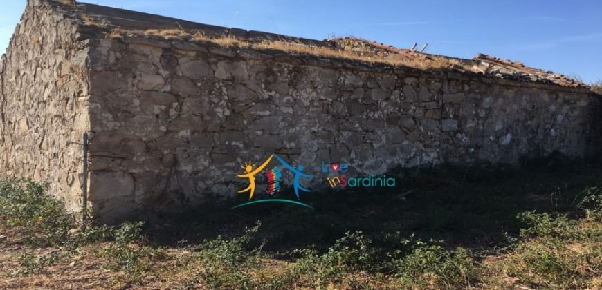 Restoration Project:9ha Land and 86 M2 Stazzo for Sale in Luogosanto, 23 Km from the Sea, North Sardinia