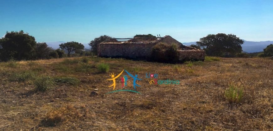 Restoration Project:9ha Land and 86 M2 Stazzo for Sale in Luogosanto, 23 Km from the Sea, North Sardinia