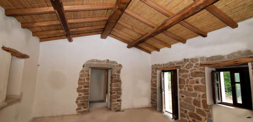 Traditional Farmhouse for Sale in Telti, Near Olbia, North Sardinia