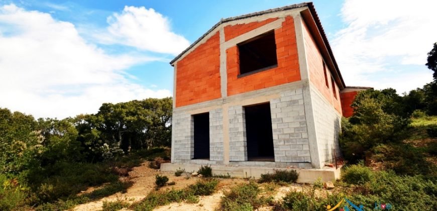 Sardinian Style Villa With Land for Sale in Luogosanto, North East Sardinia