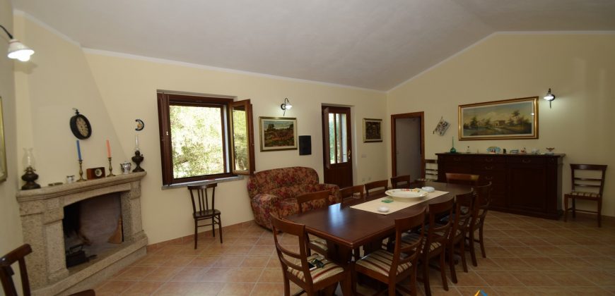 Attractive 260 M2 Country Home for Sale in Crisciuleddu Near Porto Cervo, North East Sardinia