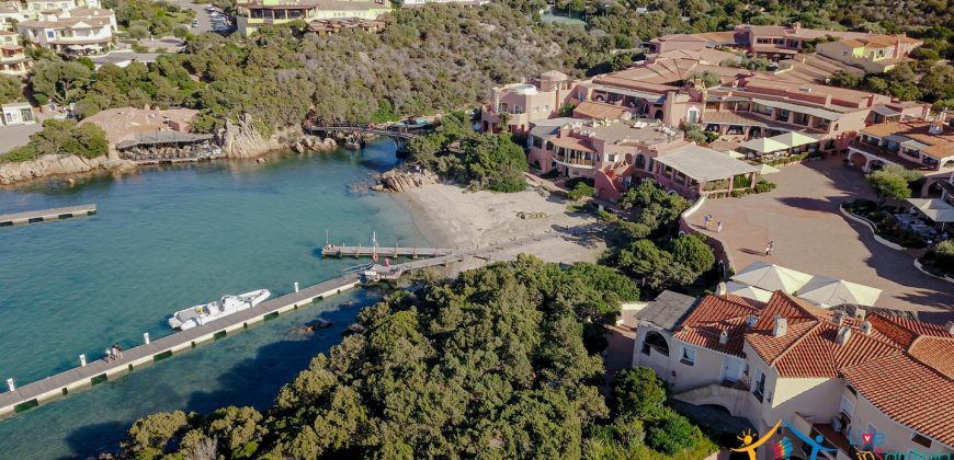 Adorable Apartment With Swimming Pool for Sale Near the Beach in Cala Romantica, Porto Cervo