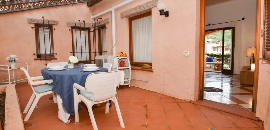 Adorable Apartment With Swimming Pool for Sale Near the Beach in Cala Romantica, Porto Cervo