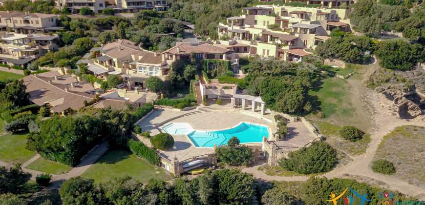 Adorable Apartment With Swimming Pool for Sale Near the Beach in Cala Romantica, Porto Cervo