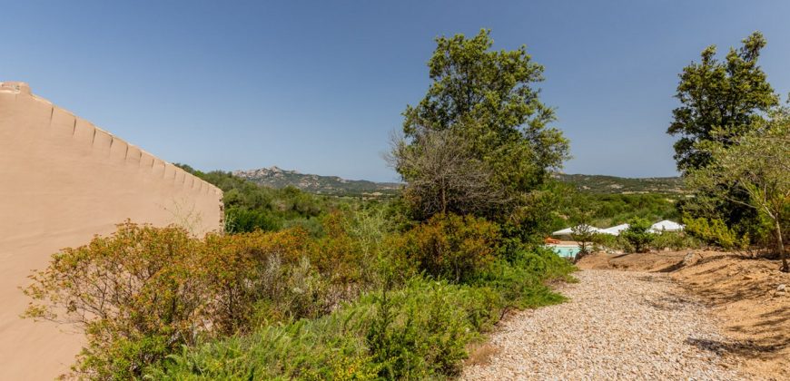 Villa for Sale San Pantaleo Sardinia ref Litarrirui