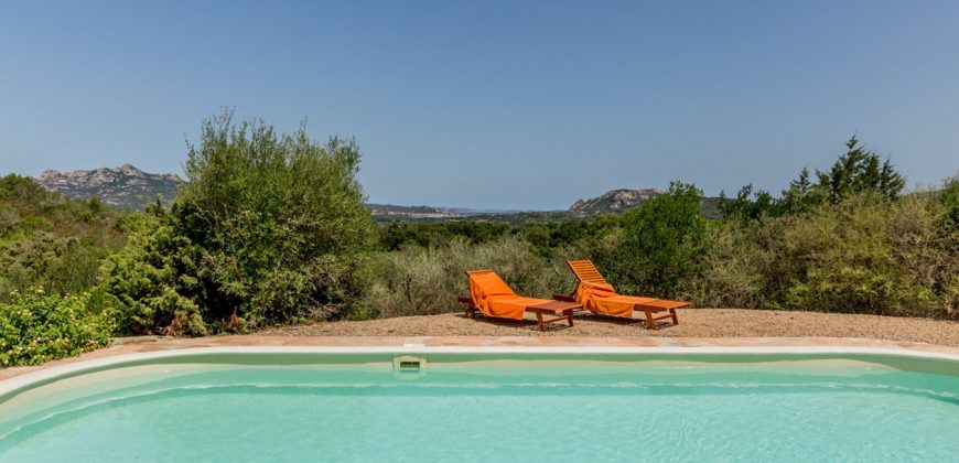 Villa for Sale San Pantaleo Sardinia ref Litarrirui