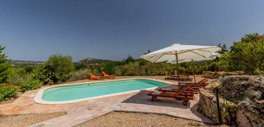 Villa for Sale San Pantaleo Sardinia ref Litarrirui