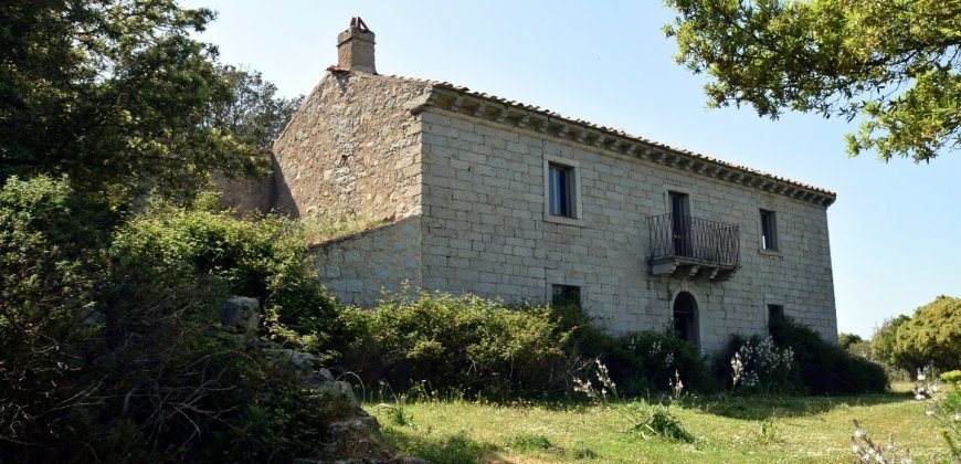 Fabolous 2,3 Ha Land and 350 M2 Farmhouse for Sale in Luogosanto 20 Km from the Beach, North East Sardinia