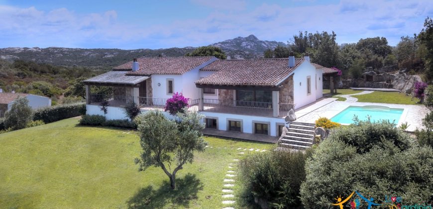 Fabulous Sardinia Villas For Sale Near Palau Cannigione Ref Lignamu