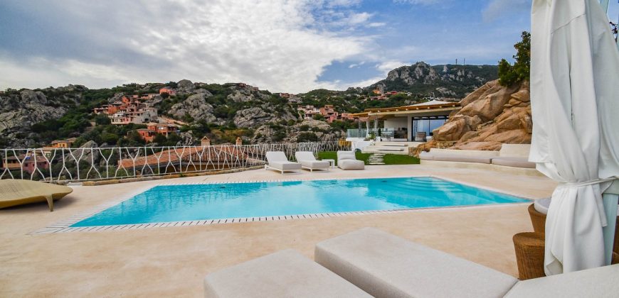 Stunnings 4 Bed Villa with Sea-Views for Sale in Pantogia, Porto Cervo