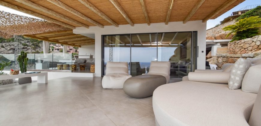 Stunnings 4 Bed Villa with Sea-Views for Sale in Pantogia, Porto Cervo