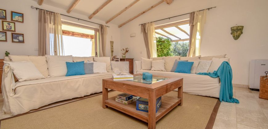 Stazzo For Sale San Pantaleo Sardinia ref. Casa di Daphne