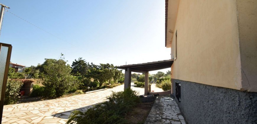 For Sale : Spacious, Detached Country House Near Olbia, North Sardinia