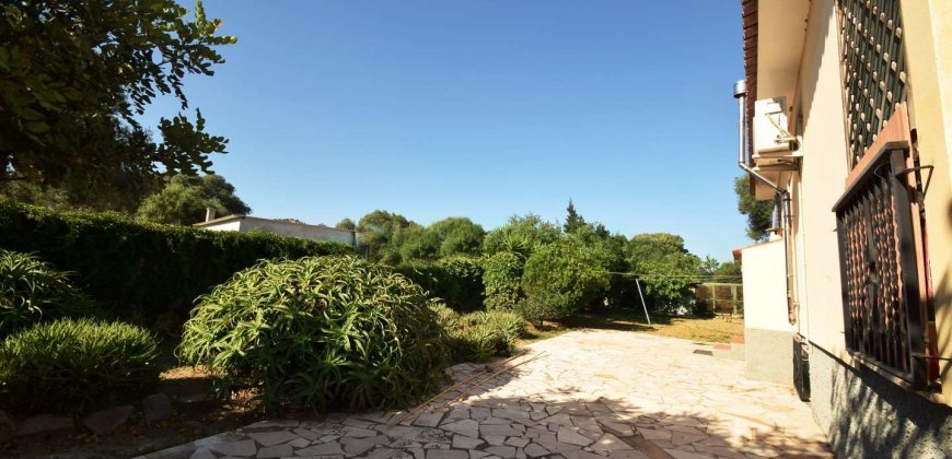 For Sale : Spacious, Detached Country House Near Olbia, North Sardinia