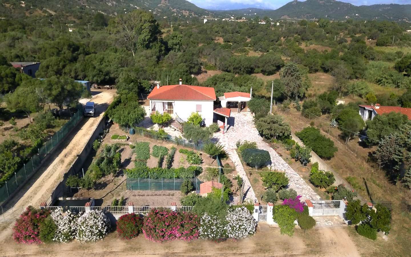 For Sale : Spacious, Detached Country House Near Olbia, North Sardinia