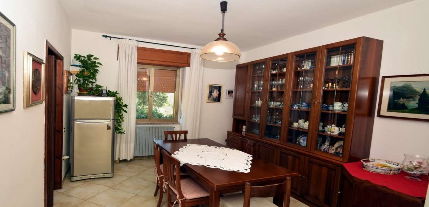 For Sale : Spacious, Detached Country House Near Olbia, North Sardinia