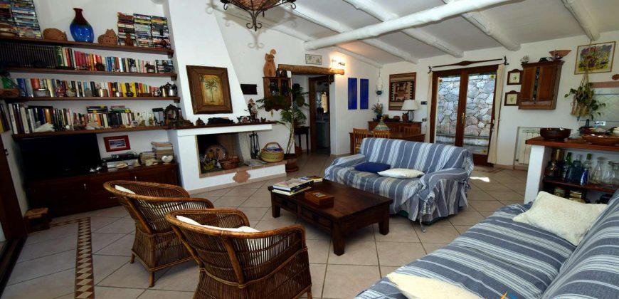 Delightful Rural Villas With 1 Ha Park For Sale Near Olbia, North Sardinia