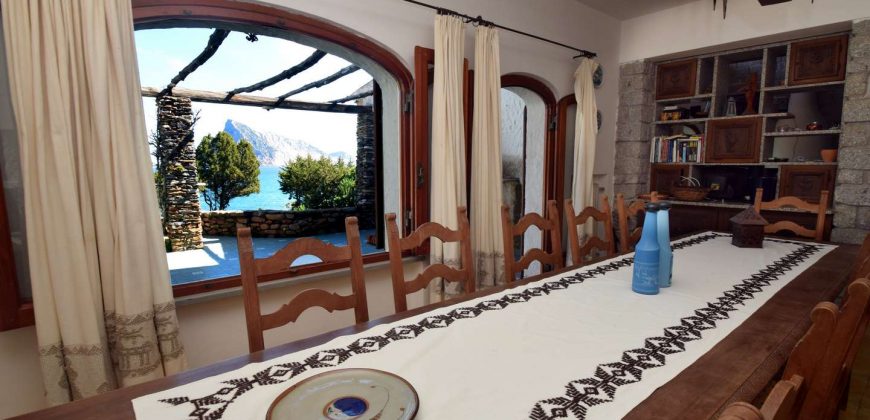 Beachfront Villas For Sale Sardinia; ref Cala Girgolu