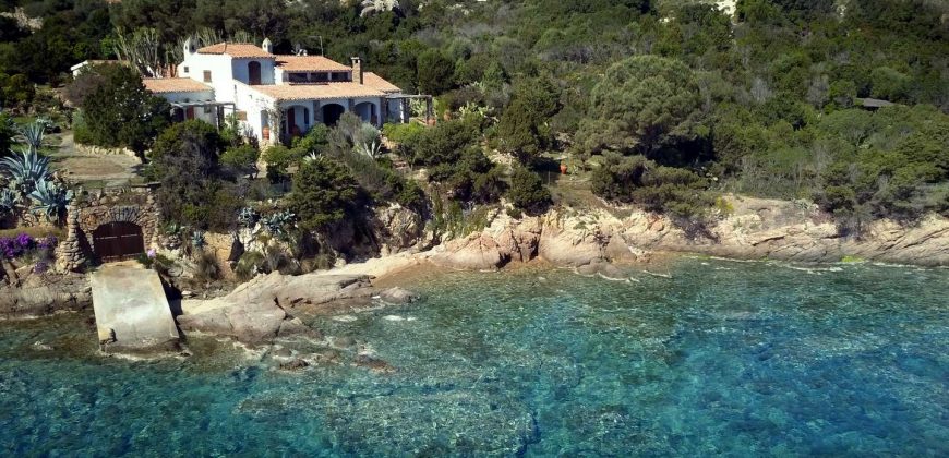 Beachfront Villas For Sale Sardinia; ref Cala Girgolu