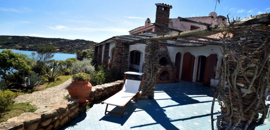 Beachfront Villas For Sale Sardinia; ref Cala Girgolu