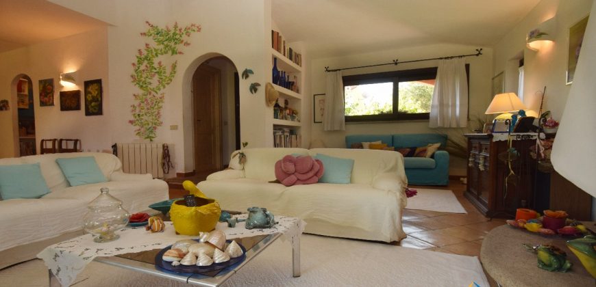 Stunning Villas For Sale in Sardinia,  Ref. Poggio