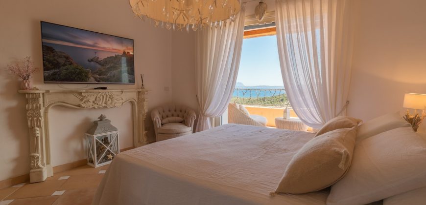 Cosy Villas For Sale in Porto Cervo Sardinia  Ref. IanuaD3D4