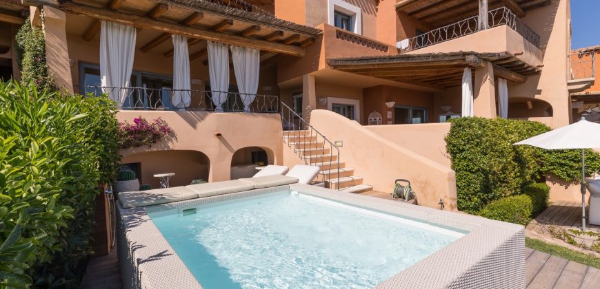 Cosy Villas For Sale in Porto Cervo Sardinia  Ref. IanuaD3D4