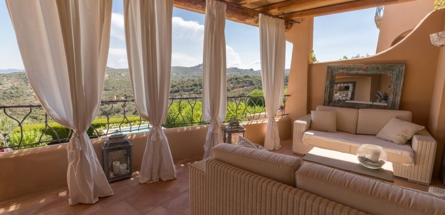 Cosy Villas For Sale in Porto Cervo Sardinia  Ref. IanuaD3D4