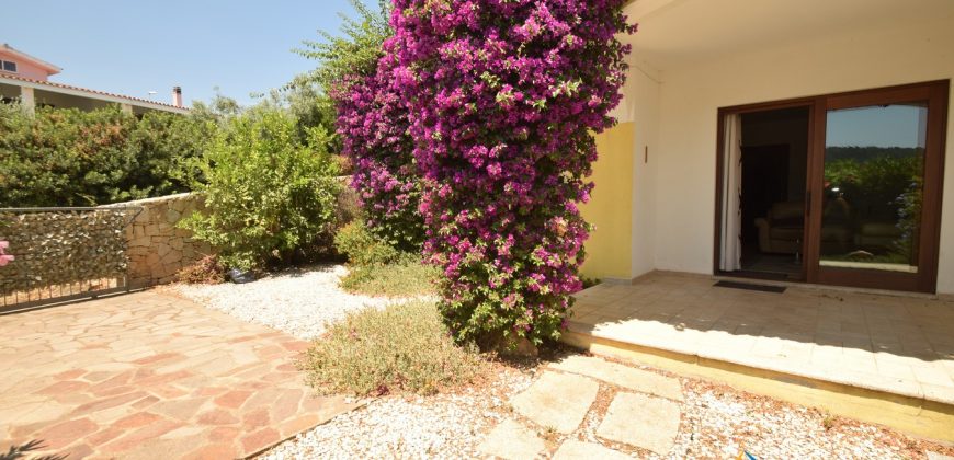 Cosy houses for sale Budoni with private garden.Ref.Carole