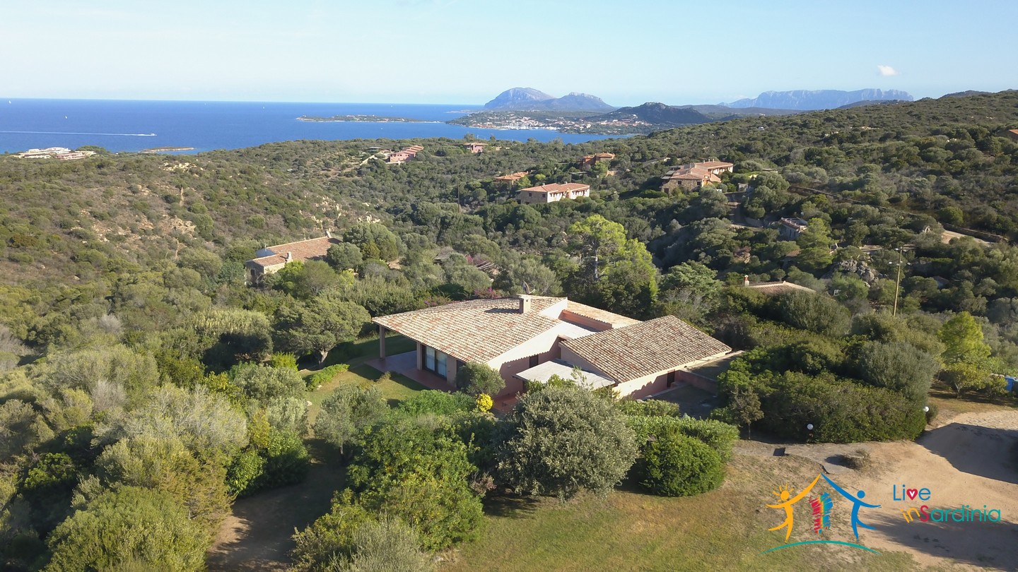 Sea view villas for sale San Pantaleo Sardinia ref.Villa Fulvia