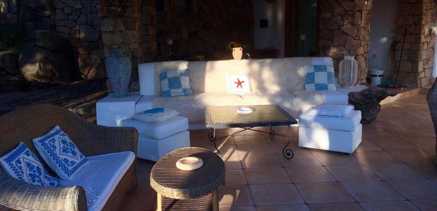Country Home For Sale San Pantaleo Sardinia With 1 Ha Land ref. Villa Nadia
