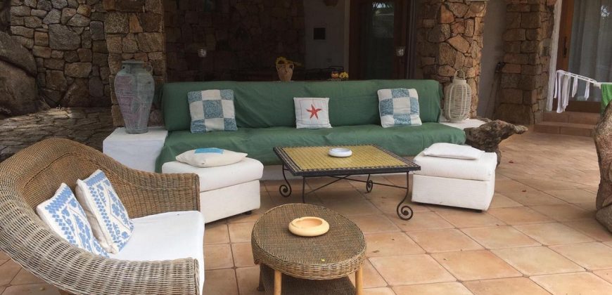 Country Home For Sale San Pantaleo Sardinia With 1 Ha Land ref. Villa Nadia