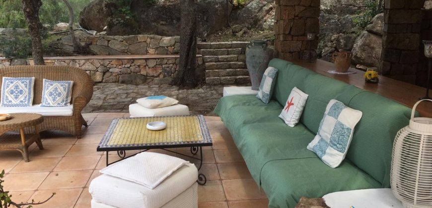 Country Home For Sale San Pantaleo Sardinia With 1 Ha Land ref. Villa Nadia