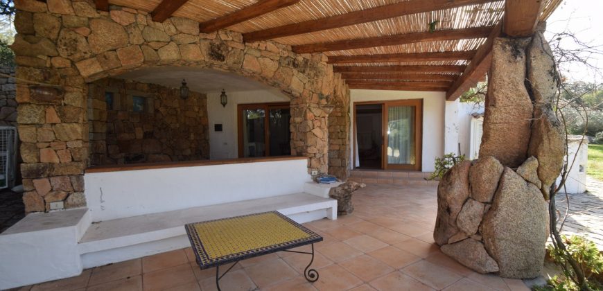 Country Home For Sale San Pantaleo Sardinia With 1 Ha Land ref. Villa Nadia