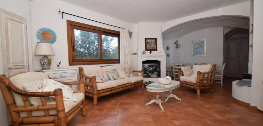 Country Home For Sale San Pantaleo Sardinia With 1 Ha Land ref. Villa Nadia