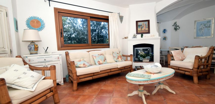 Country Home For Sale San Pantaleo Sardinia With 1 Ha Land ref. Villa Nadia