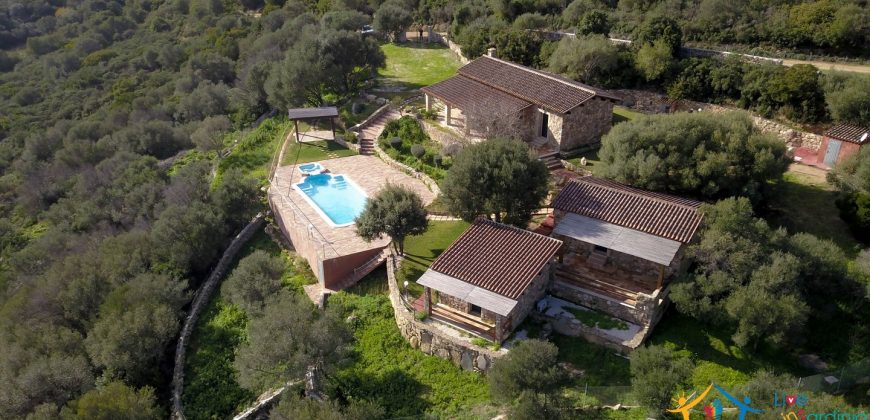 Stazzo Style Villas For Sale San Pantaleo Sardinia Ref. Acqua