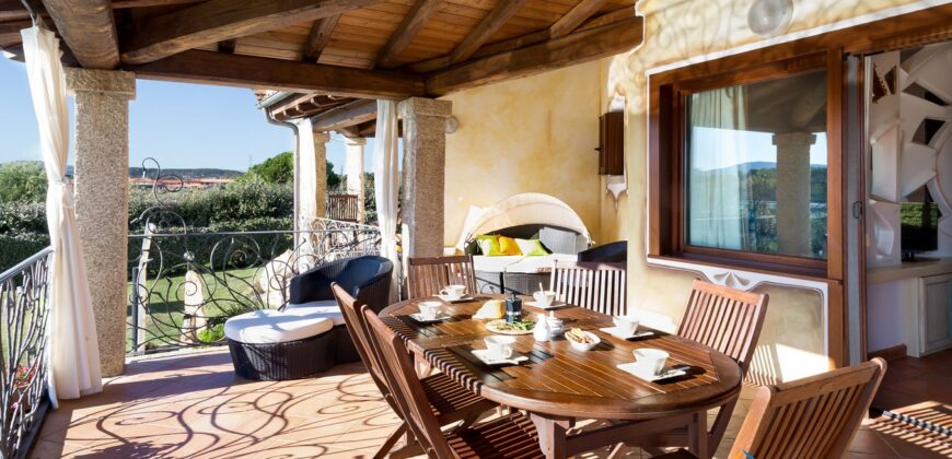 Luxury Villas In Sardinia For Rent ref.M2