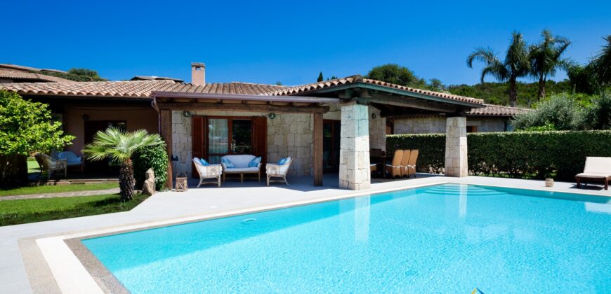 Sardinia Villas Rentals ref.Mimosa