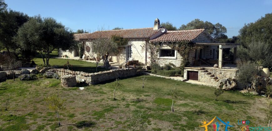 Magnificent Stazzu For Sale San Pantaleo Ref. Mezaia