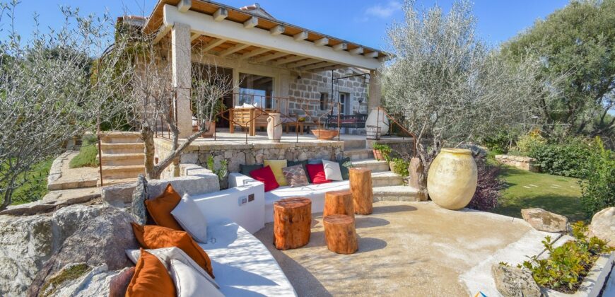 Magnificent Stazzu For Sale San Pantaleo Ref. Mezaia