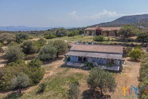 Fabulous Home  For Sale In Sale San Pantaleo Sardinia Ref. Daphe