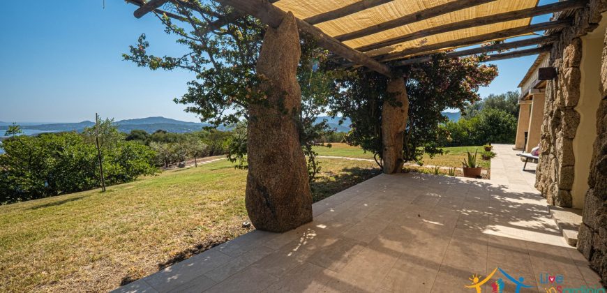 Fabulous Home  For Sale In Sale San Pantaleo Sardinia Ref. Daphe