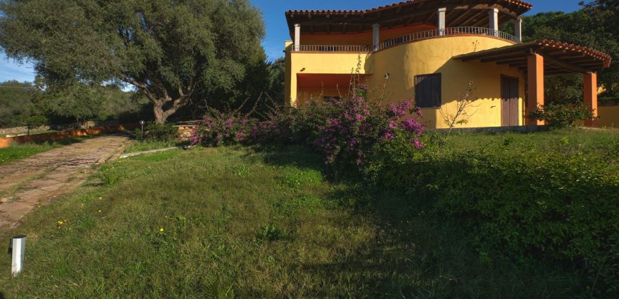 Lovely Villa For Sale In Porto Istana ref. Rachele