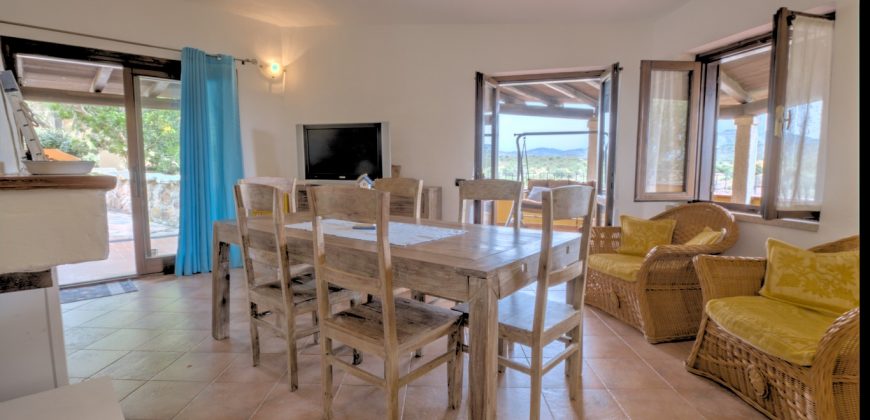 Lovely Villa For Sale In Porto Istana ref. Rachele