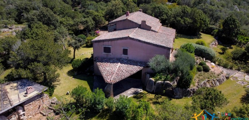 Superb Villa for Sale San Pantaleo Sardinia ref Fen Shui