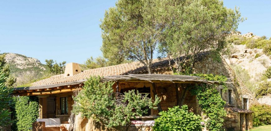 Stazzu for sale San Pantaleo  Ref. Cri Cri