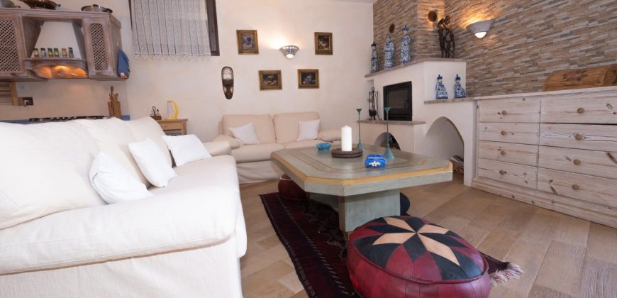 Country House For Sale San Pantaleo ref Monica