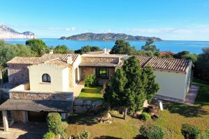 Villa For sale Cala Ginepro San Teodoro ref Dec23