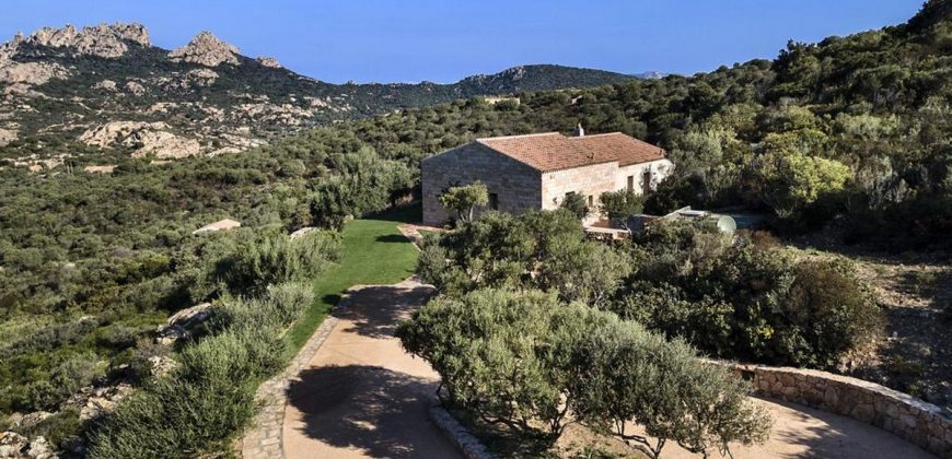 Country Homes  For Sale In San Pantaleo Sardinia ref Lu Entu